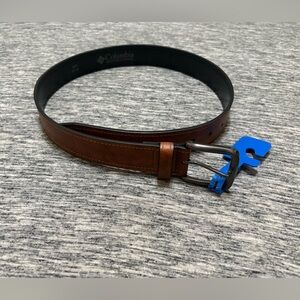 NWT Men’s Columbia Belt Size Small 30-32”